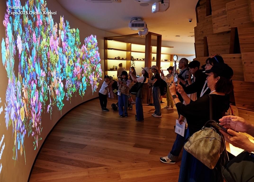 Visitors in Generations